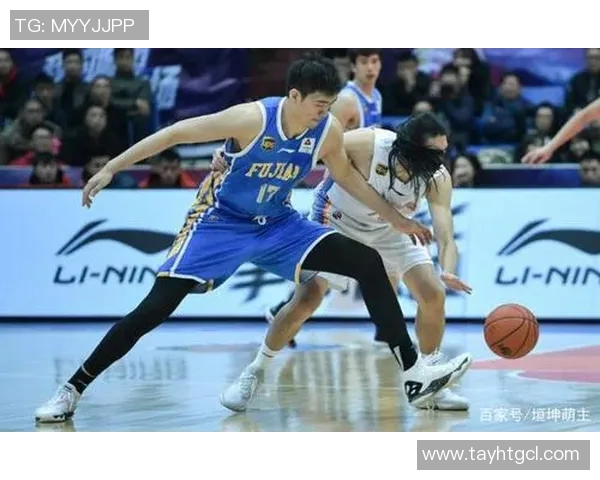 重庆篮球队与武汉篮球队的耐力较量赛后深度分析与反思